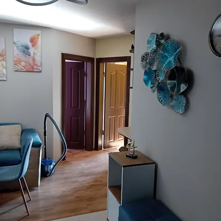 тристаен еуфория, влас Apartamento