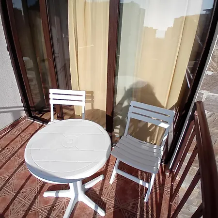 тристаен еуфория, влас Apartamento *