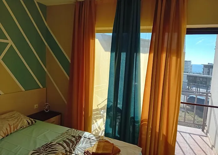 Apartman тристаен еуфория, влас